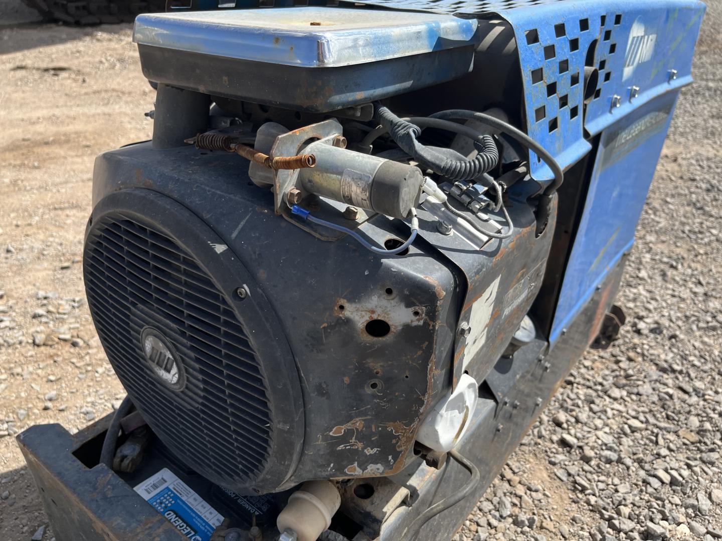 ./imagenes/INVOICE/2019/16815/SOLDADORA MILLER THE LEGEND AEAD-200LF (15).JPG